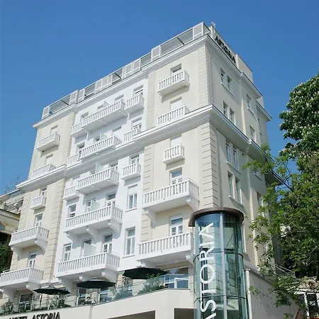 Otel Bristol 4*